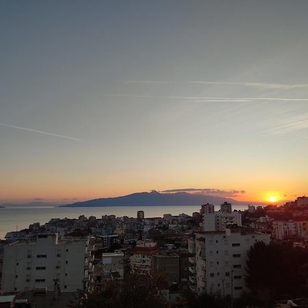 Appartamento Melina House Sarandë Esterno foto