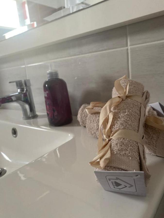 Appartamento Melina House Sarandë Esterno foto
