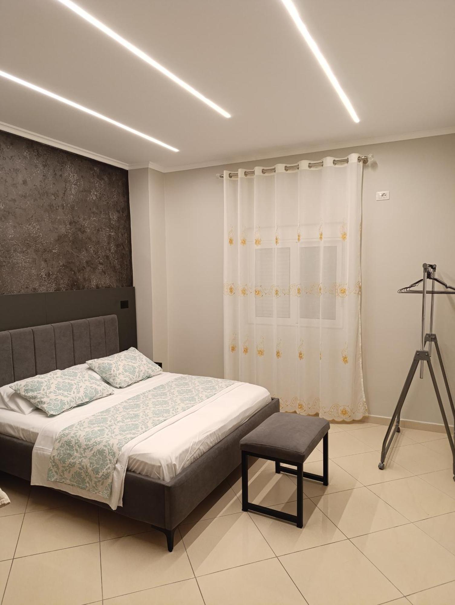Appartamento Melina House Sarandë Esterno foto