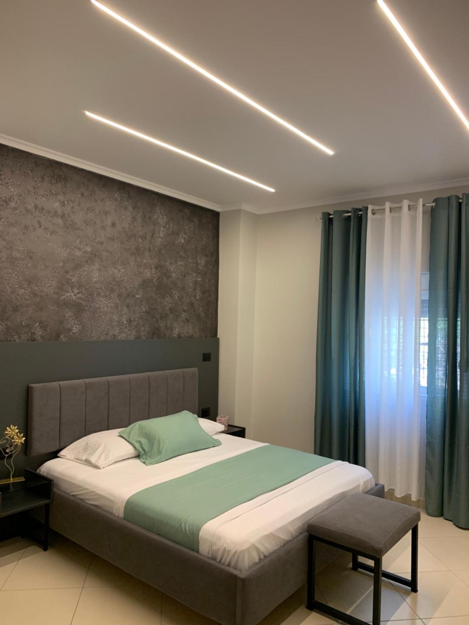 Appartamento Melina House Sarandë Esterno foto