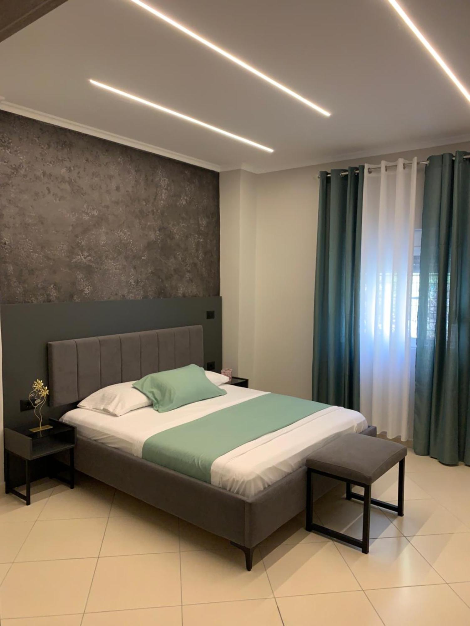 Appartamento Melina House Sarandë Esterno foto